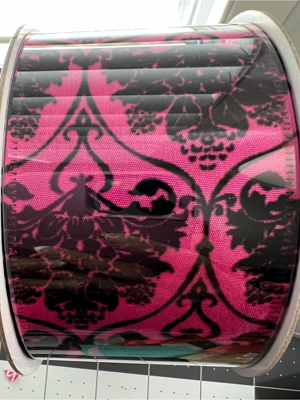 "Cascade" Hot Pink and Black Ribbon Roll - Picture 2 of 4